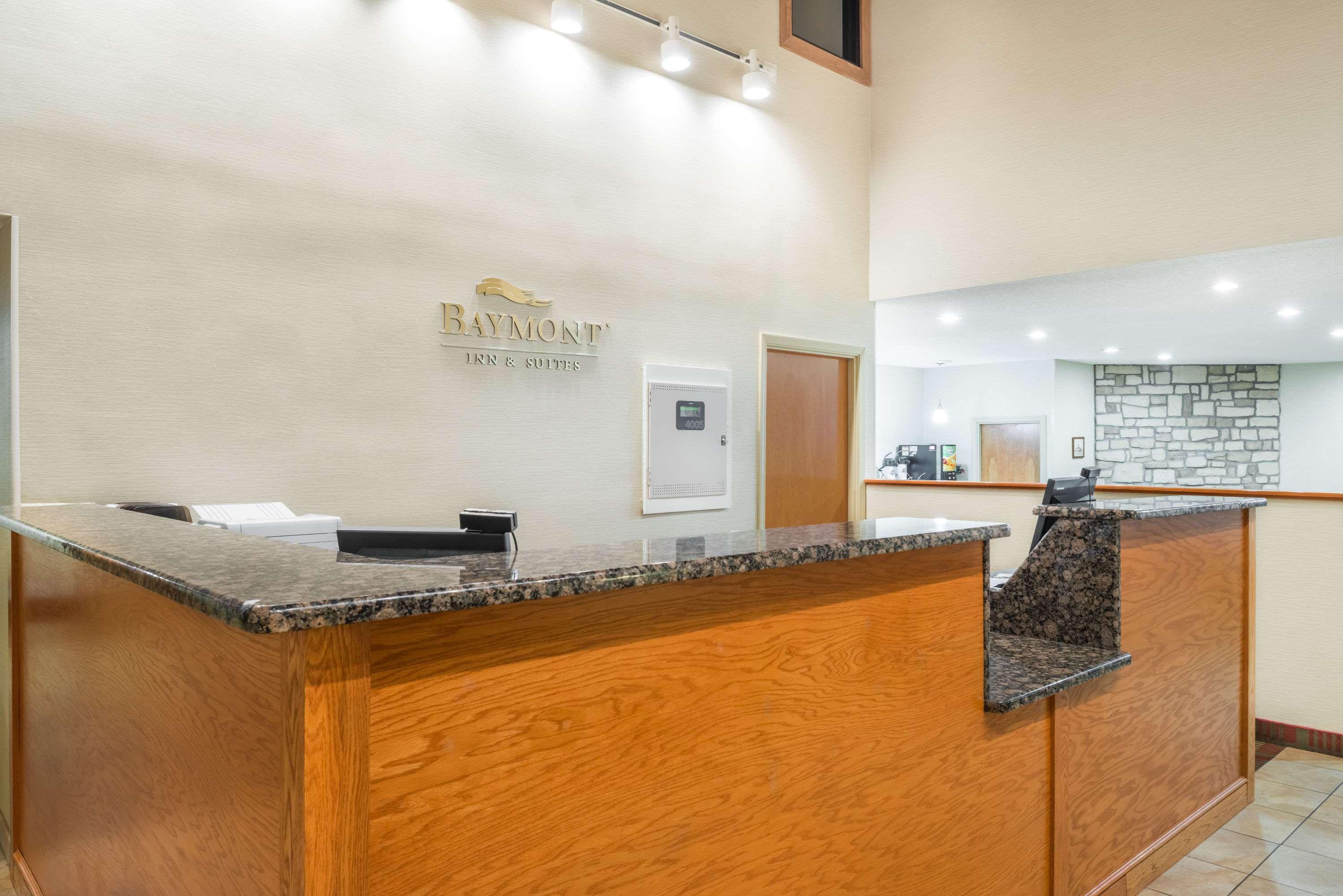 Hotel Baymont By Wyndham Metropolis Zewnętrze zdjęcie